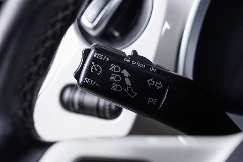 Volkswagen Maggiolino Cabrio usata a Perugia (19)