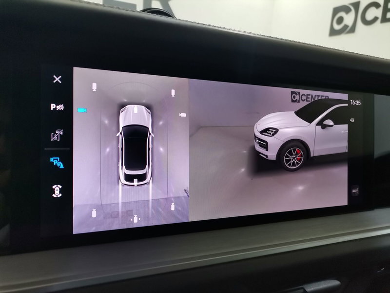 Porsche Cayenne Coupé usata a Salerno (19)