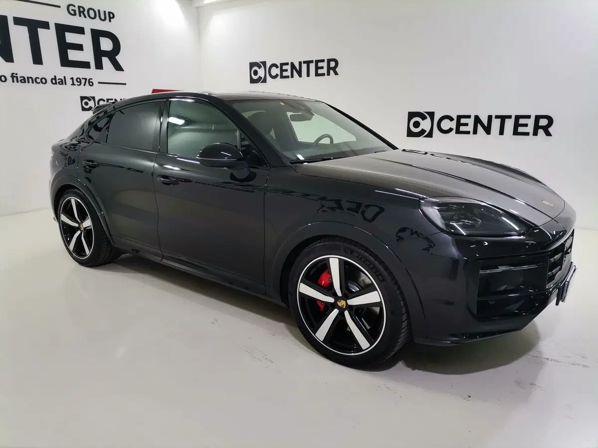 Porsche Cayenne Coupé usata a Salerno (3)