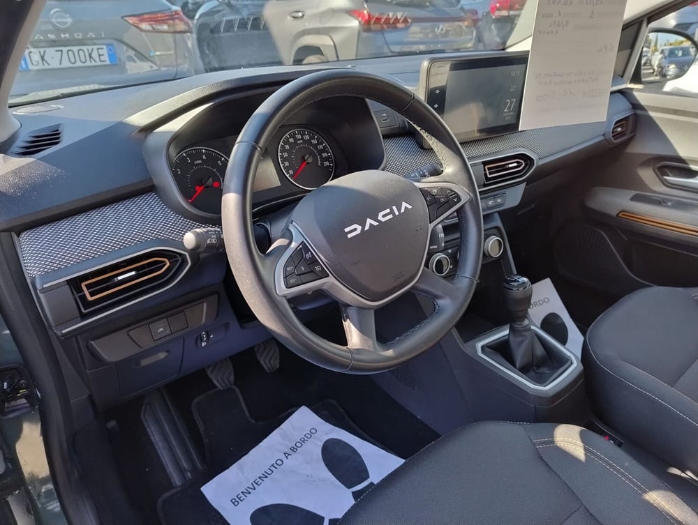Dacia Sandero usata a Rimini (5)
