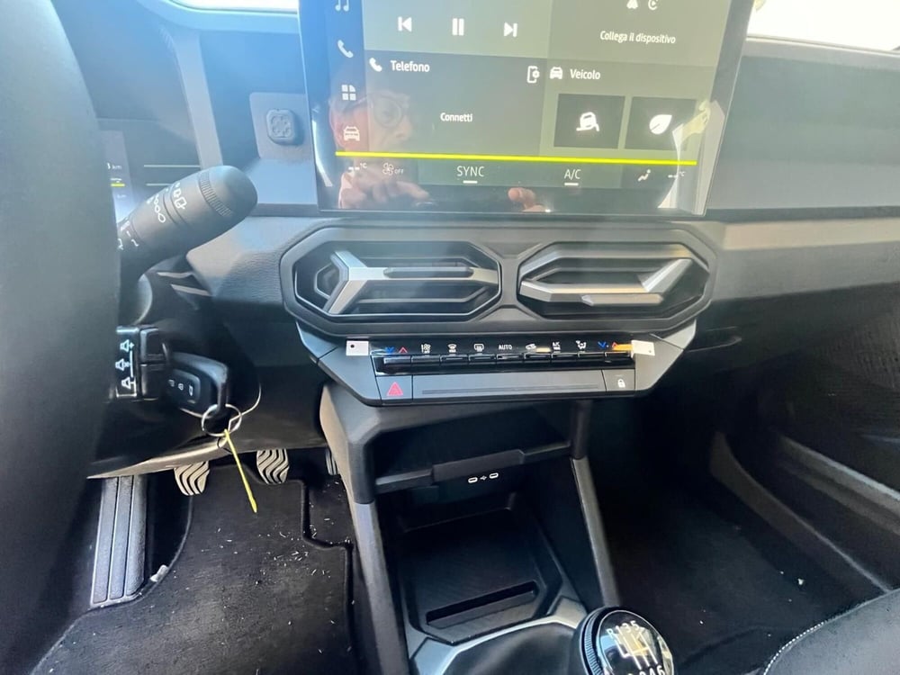 Dacia Bigster nuova a Torino (8)