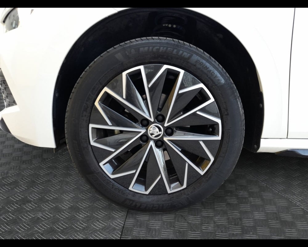 Skoda Kamiq usata a Ravenna (14)