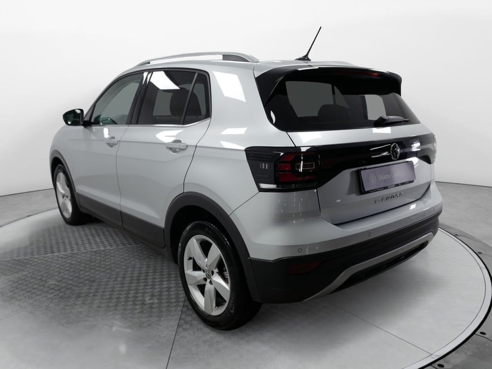 Volkswagen T-Cross usata a Varese (6)