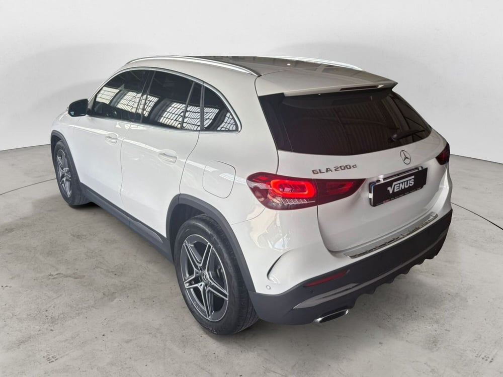 Mercedes-Benz GLA SUV usata a Monza e Brianza (4)