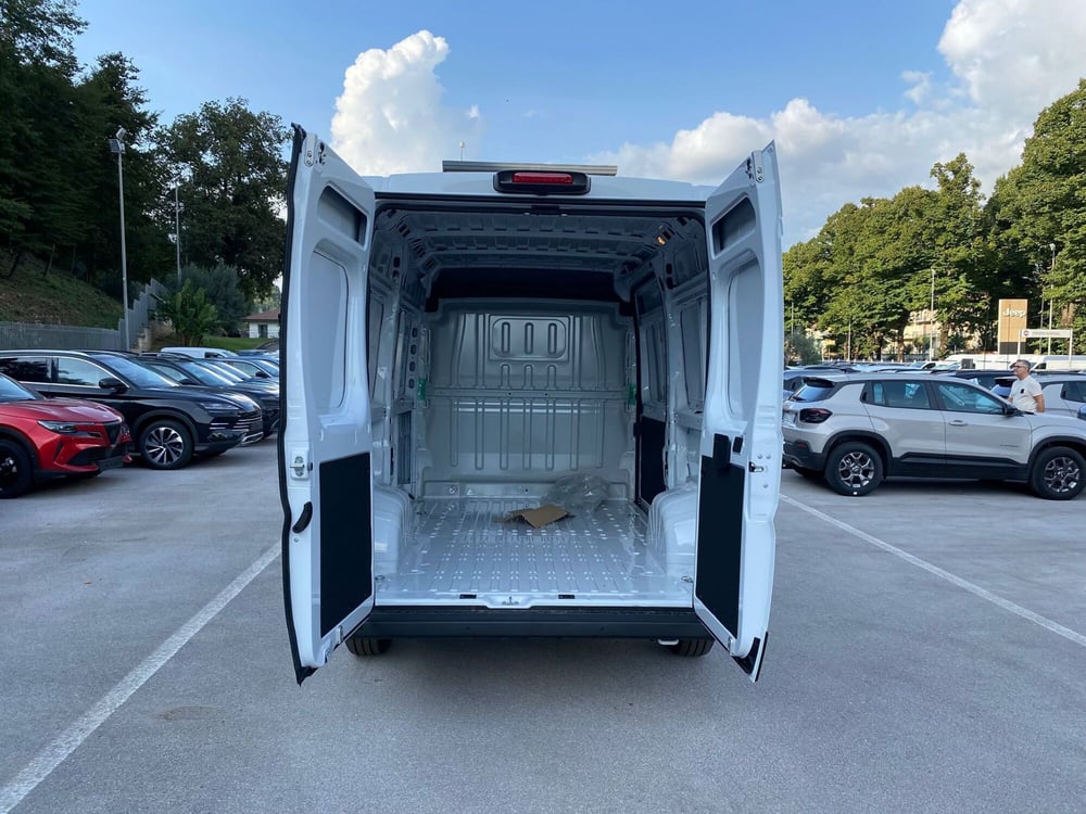 Fiat Ducato Furgone nuova a Salerno (14)