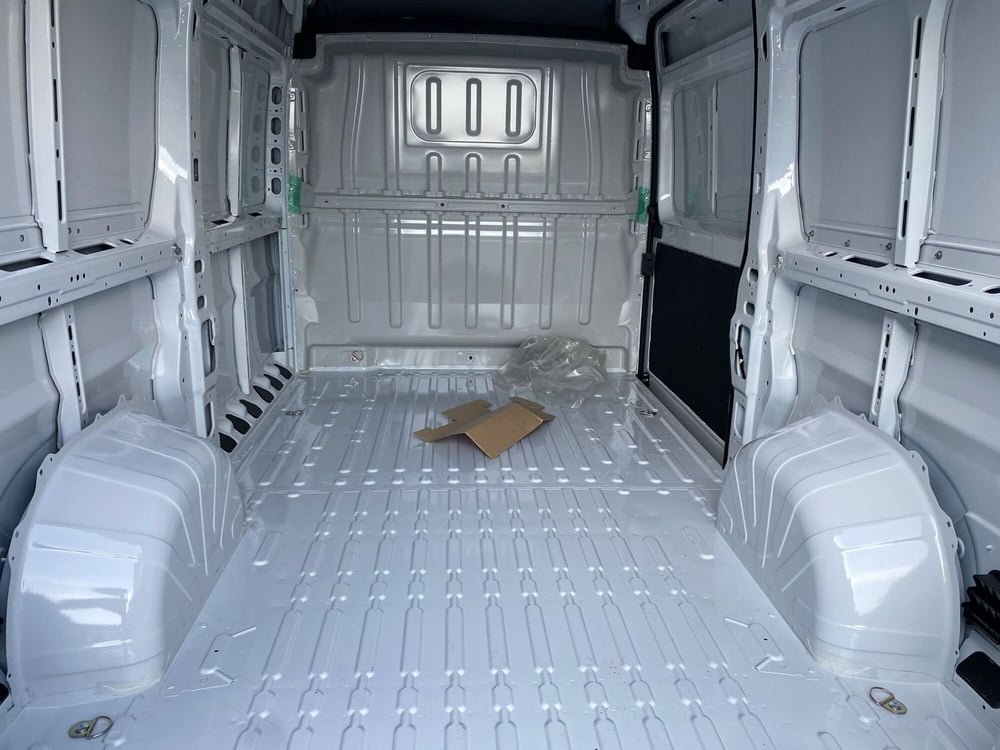Fiat Ducato Furgone nuova a Salerno (8)