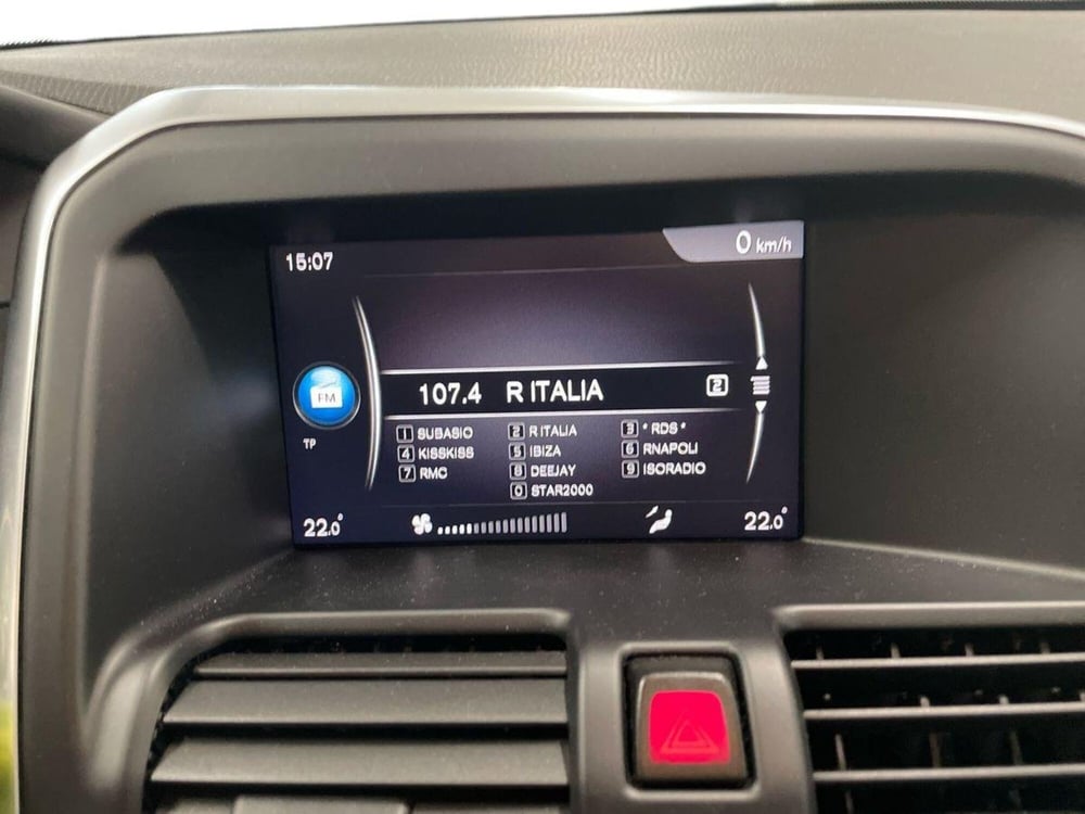 Volvo XC60 usata a Prato (14)