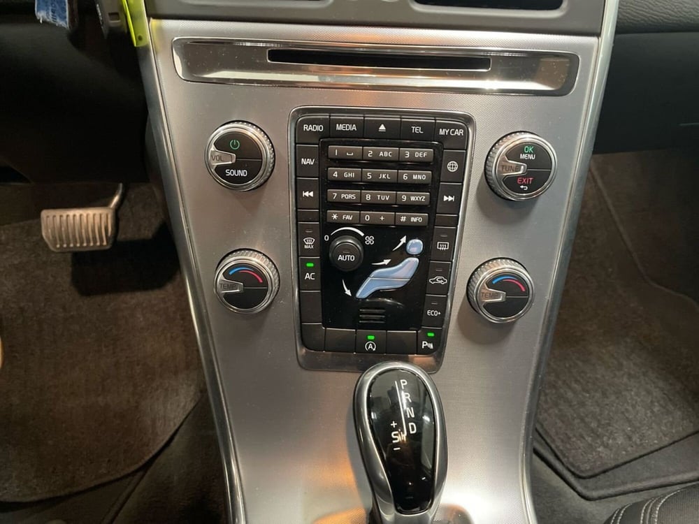 Volvo XC60 usata a Prato (15)