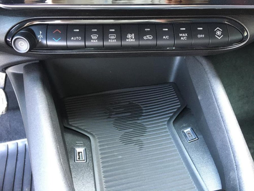 Alfa Romeo Junior nuova a Cuneo (17)