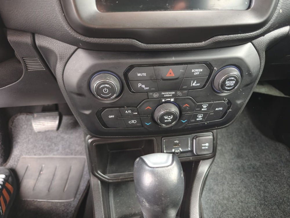 Jeep Renegade usata a L'Aquila (20)
