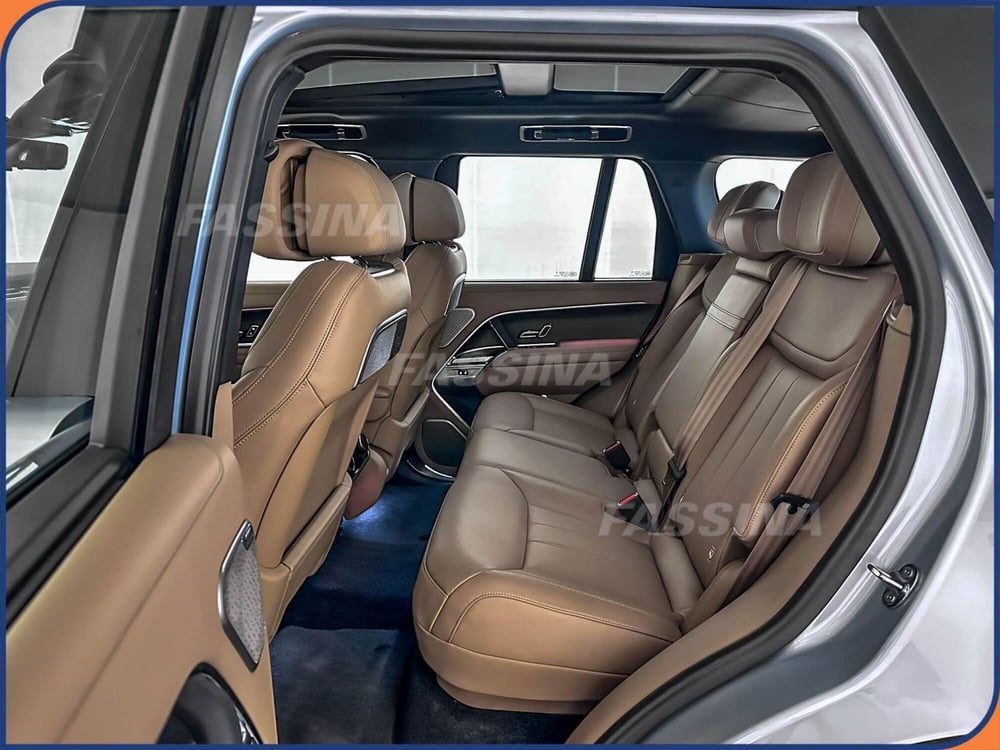 Land Rover Range Rover Velar usata a Milano (11)