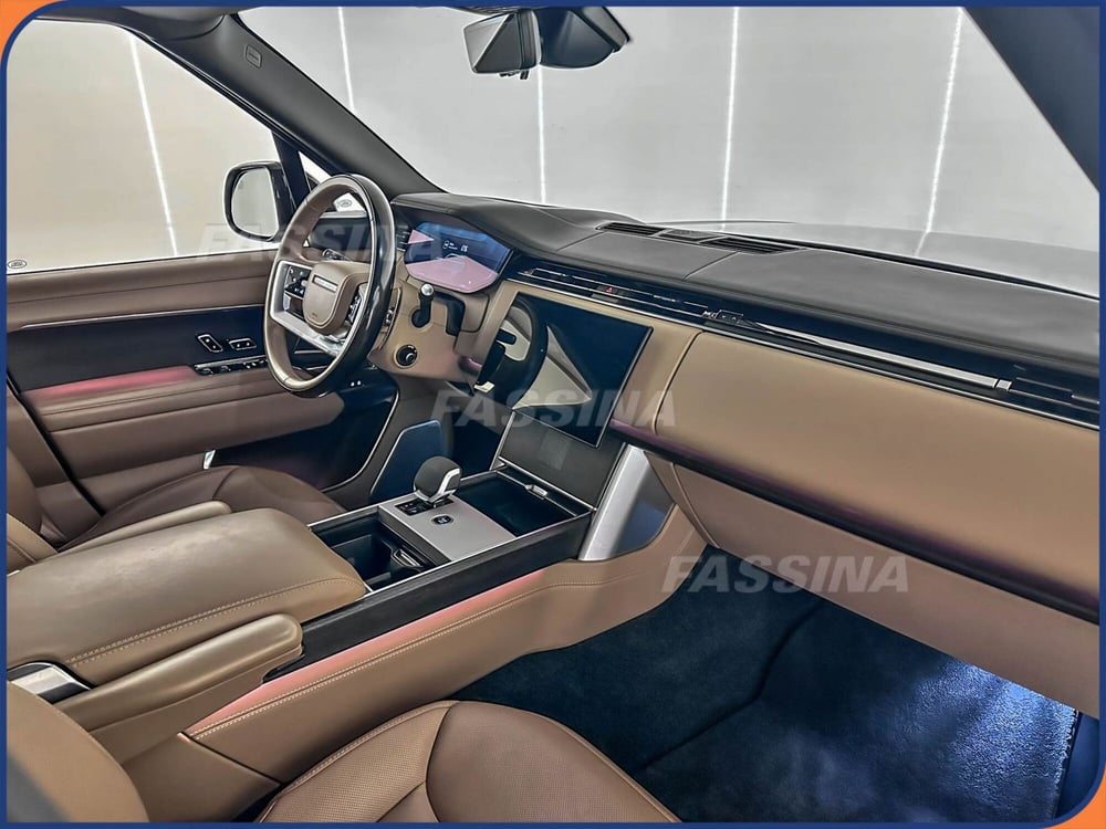 Land Rover Range Rover Velar usata a Milano (13)