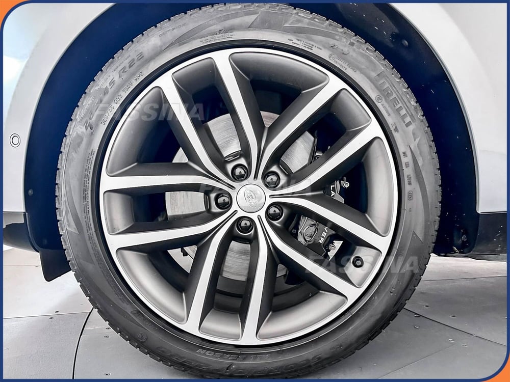 Land Rover Range Rover Velar usata a Milano (7)