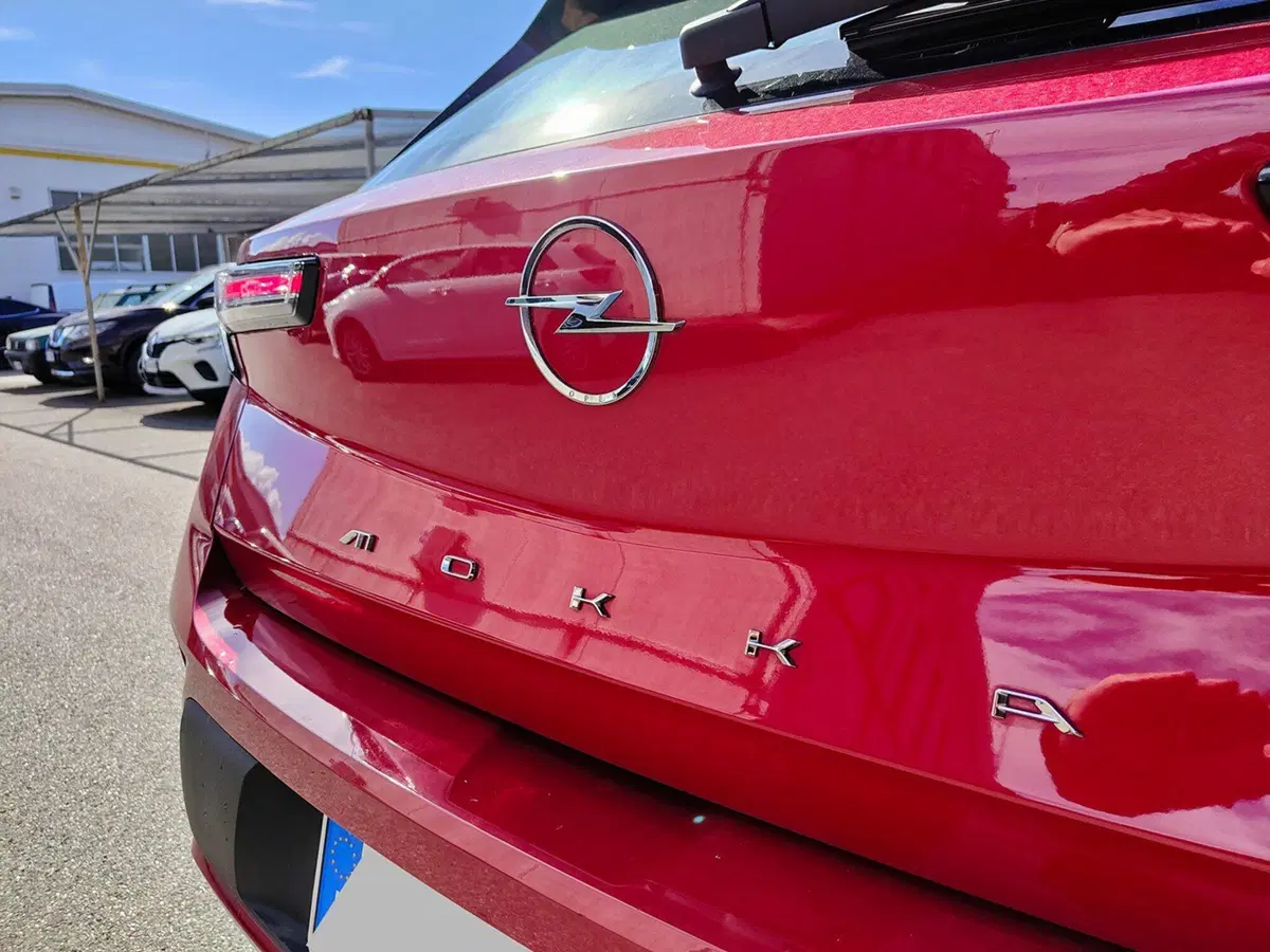 Opel Mokka usata a Torino (12)