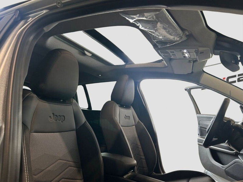 Jeep Avenger nuova a Torino (13)