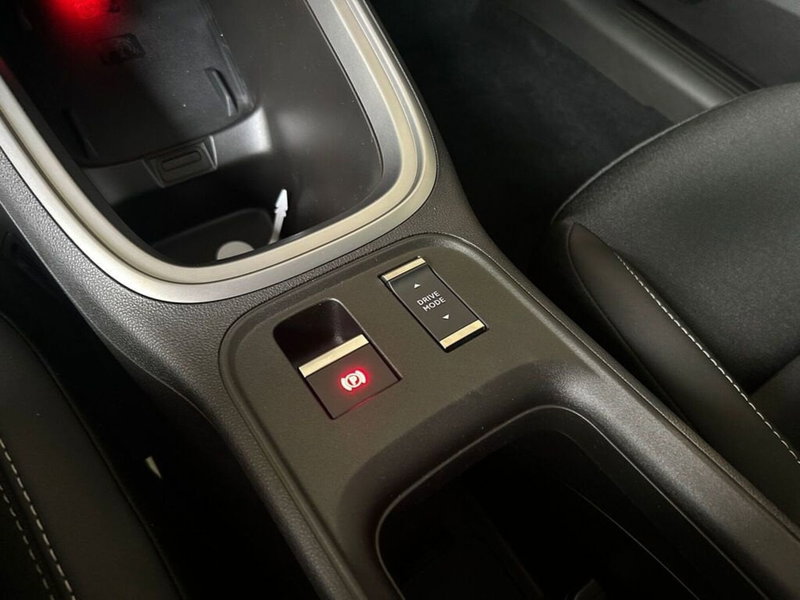 Jeep Avenger nuova a Torino (19)