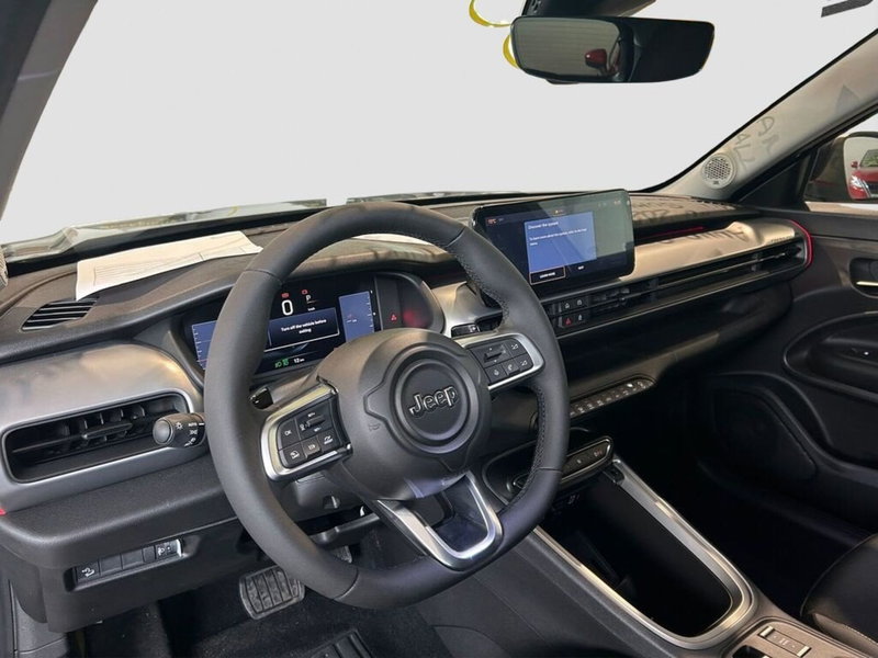 Jeep Avenger nuova a Torino (9)