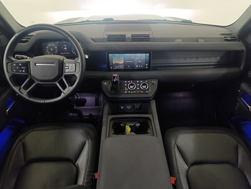 Land Rover Defender usata a Pesaro-Urbino (4)