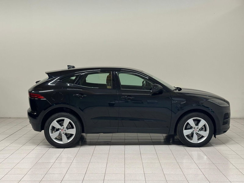 Jaguar E-Pace usata a Novara (6)