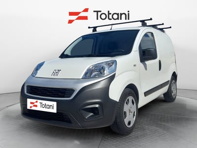 Fiat Fiorino Furgone cargo 1.3 mjt 95cv Adventure del 2022 usata a L&#039;Aquila