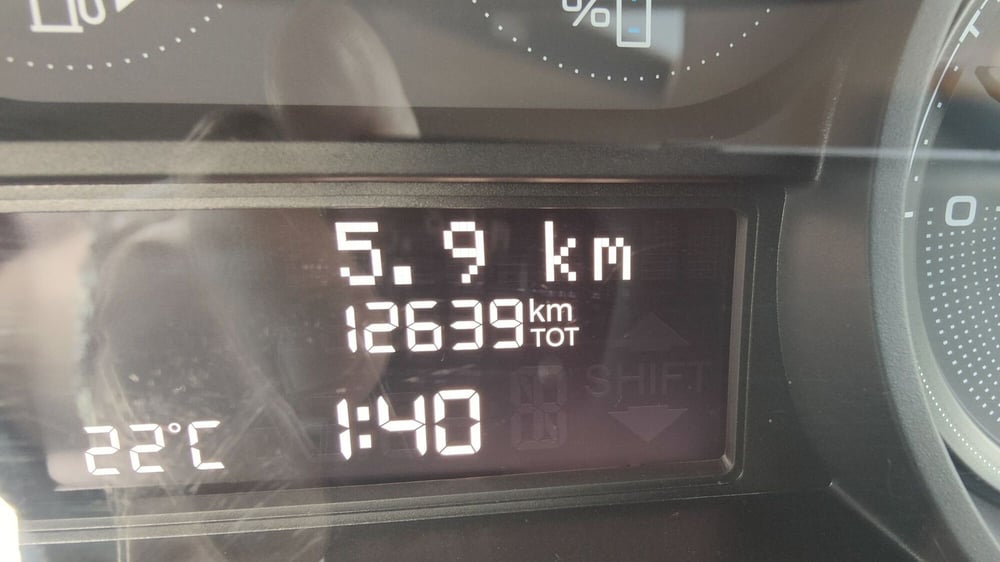Lancia Ypsilon usata a Milano (17)