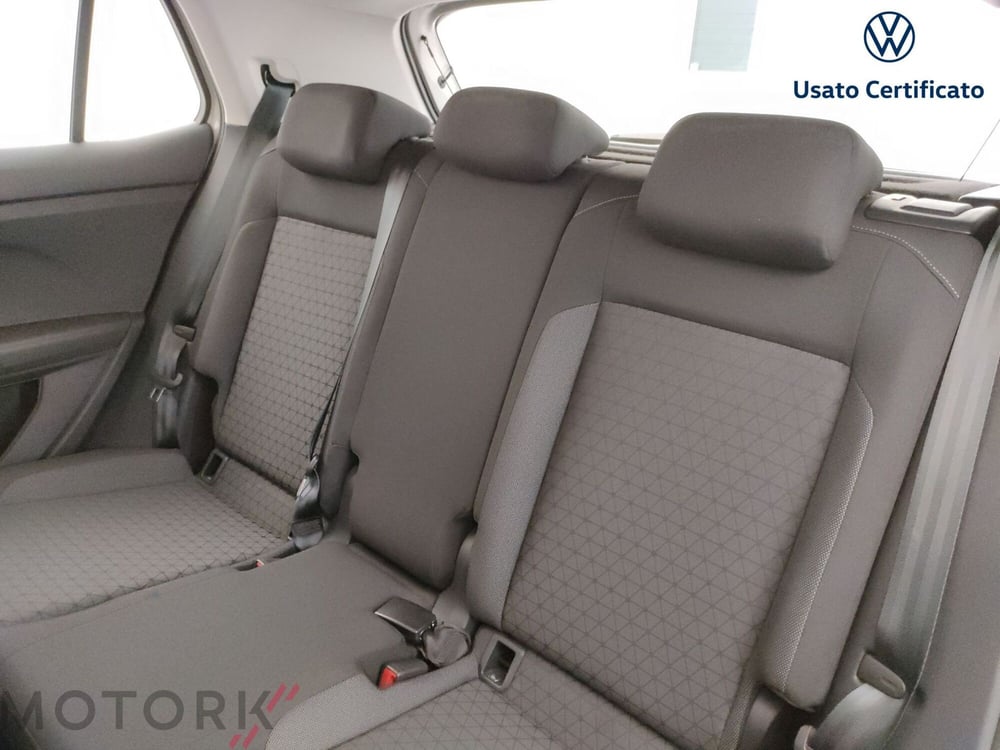 Volkswagen T-Cross usata a Varese (11)