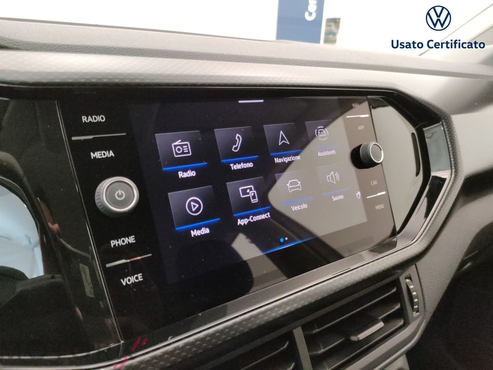Volkswagen T-Cross usata a Varese (14)
