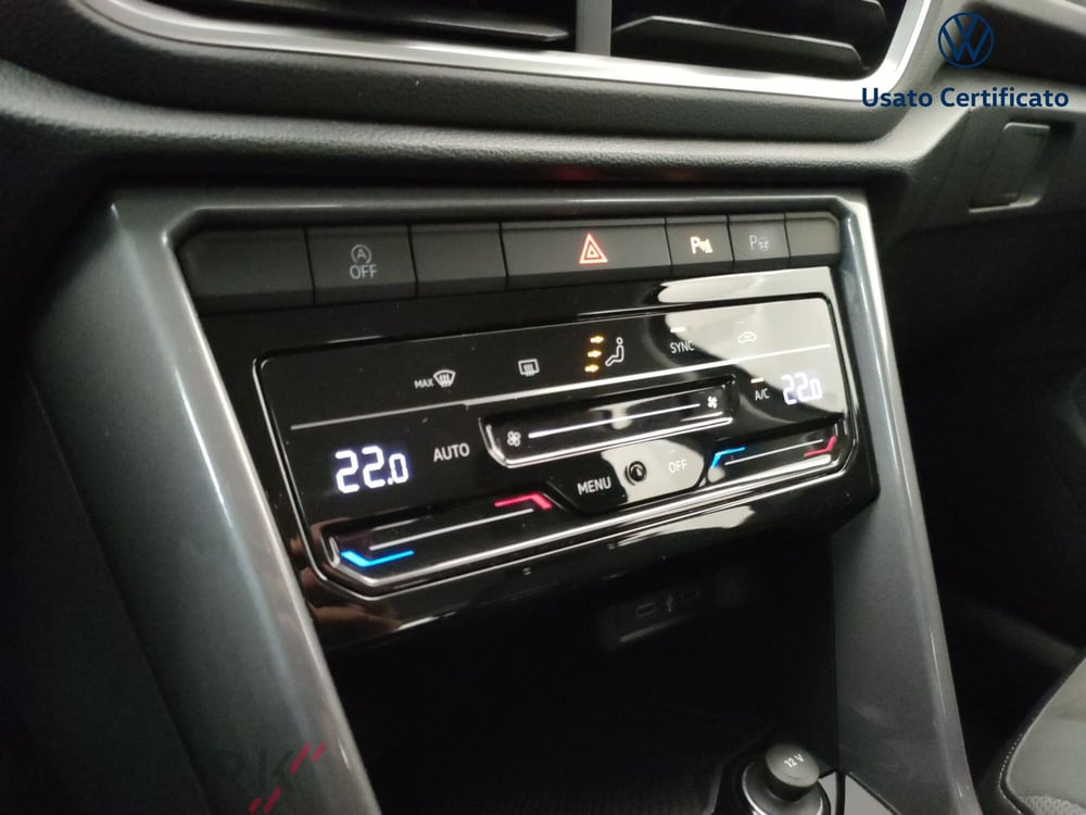 Volkswagen T-Roc usata a Varese (17)