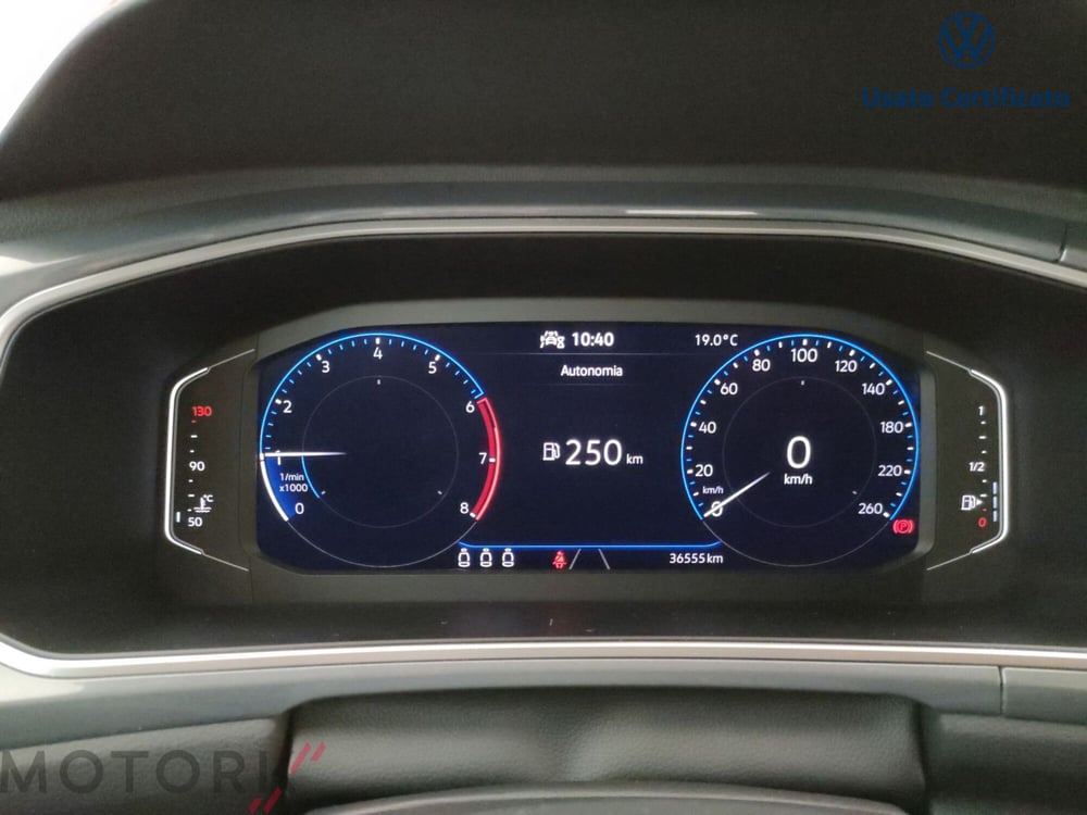 Volkswagen T-Roc usata a Varese (18)
