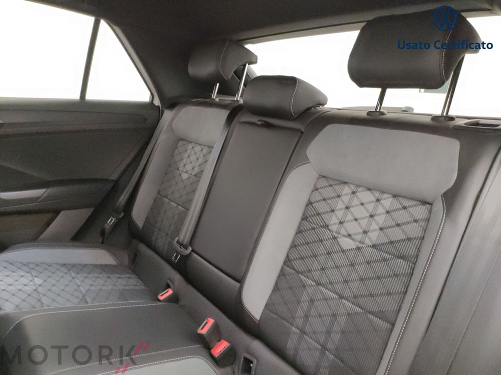 Volkswagen T-Roc usata a Varese (11)