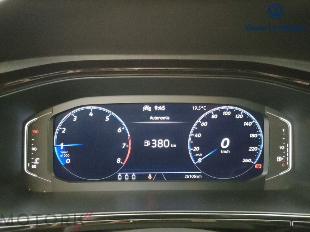 Volkswagen T-Roc usata a Varese (17)