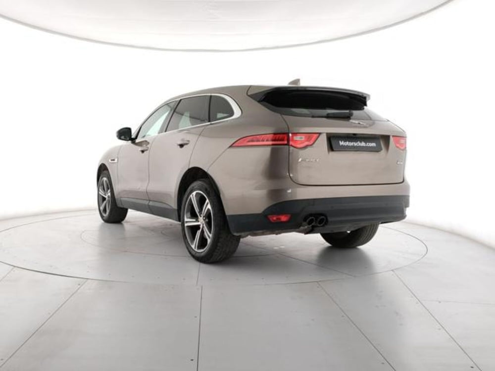 Jaguar F-Pace usata a Modena (3)