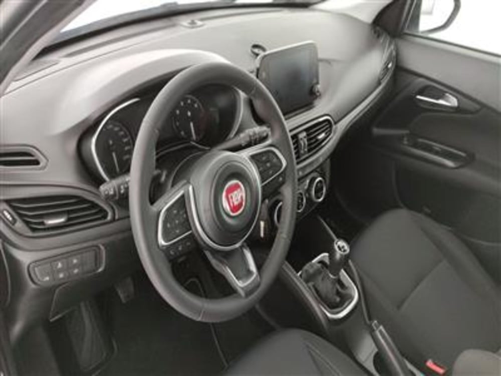 Fiat Tipo usata a Bari (12)
