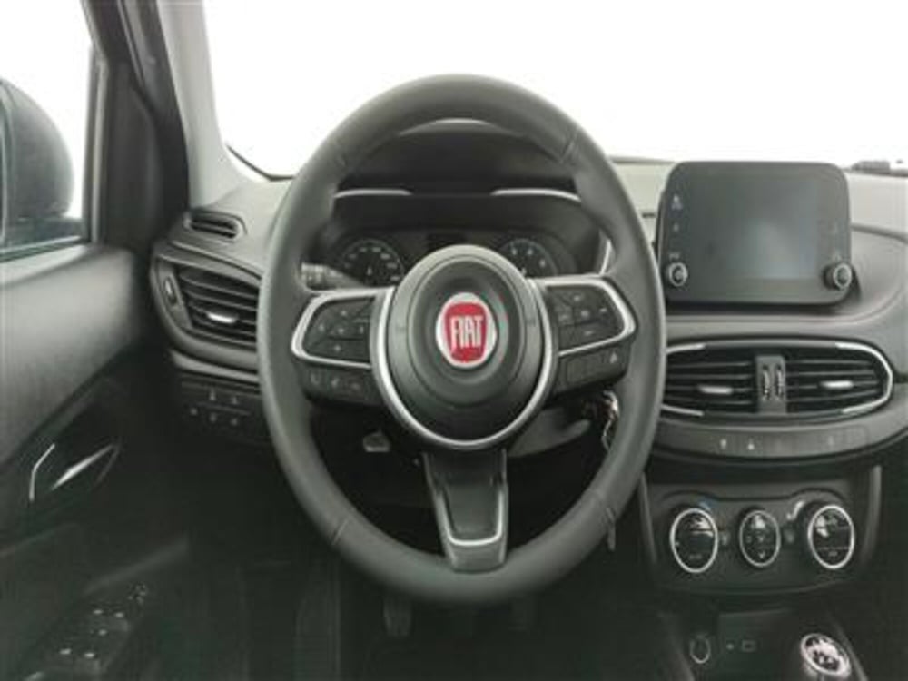 Fiat Tipo usata a Bari (14)