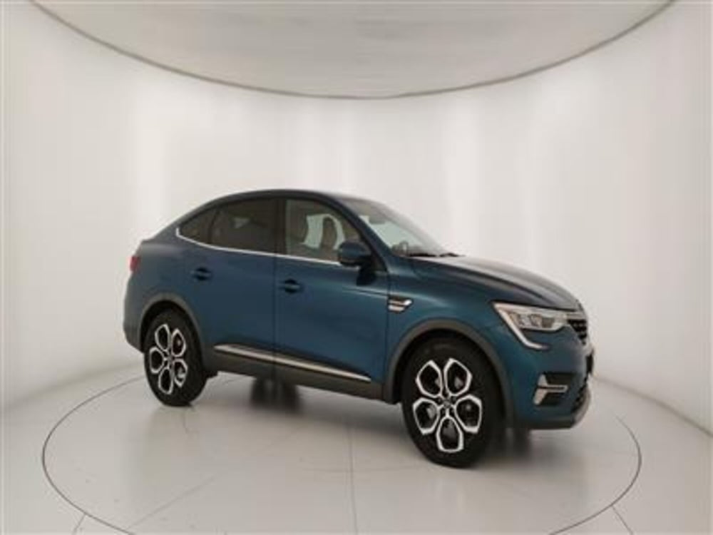 Renault Arkana usata a Bari (10)