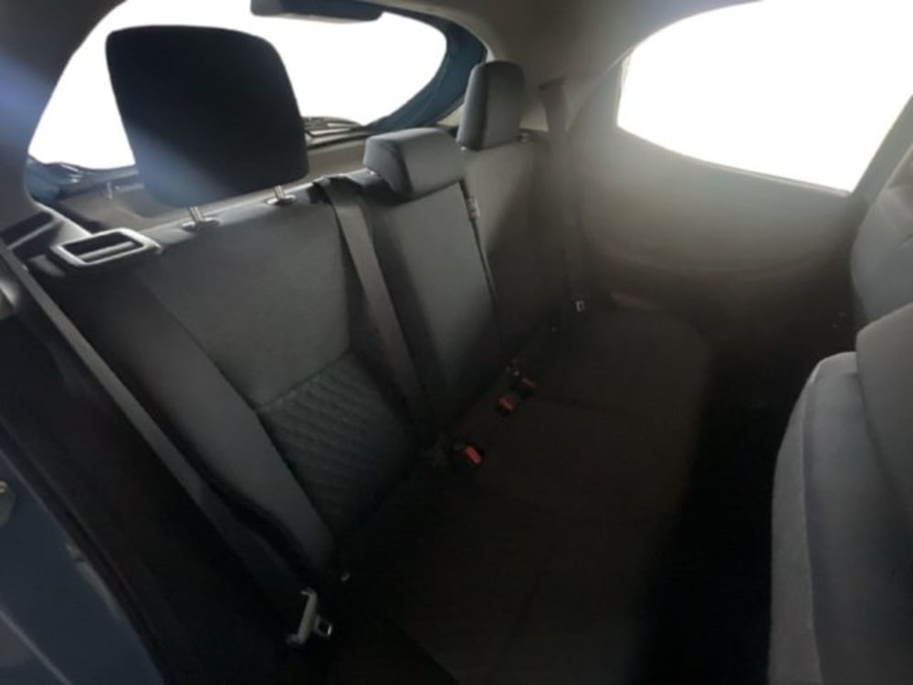 Toyota Yaris Cross usata a Vercelli (8)