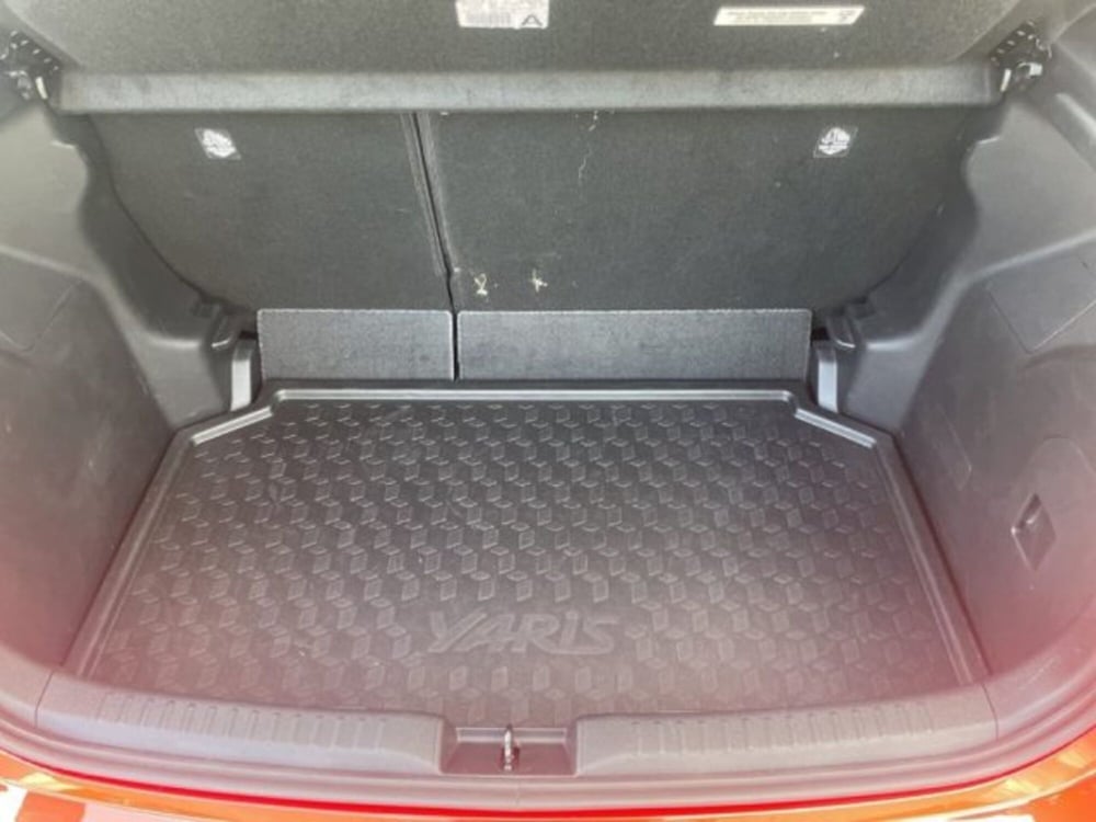 Toyota Yaris Cross usata a Vercelli (11)