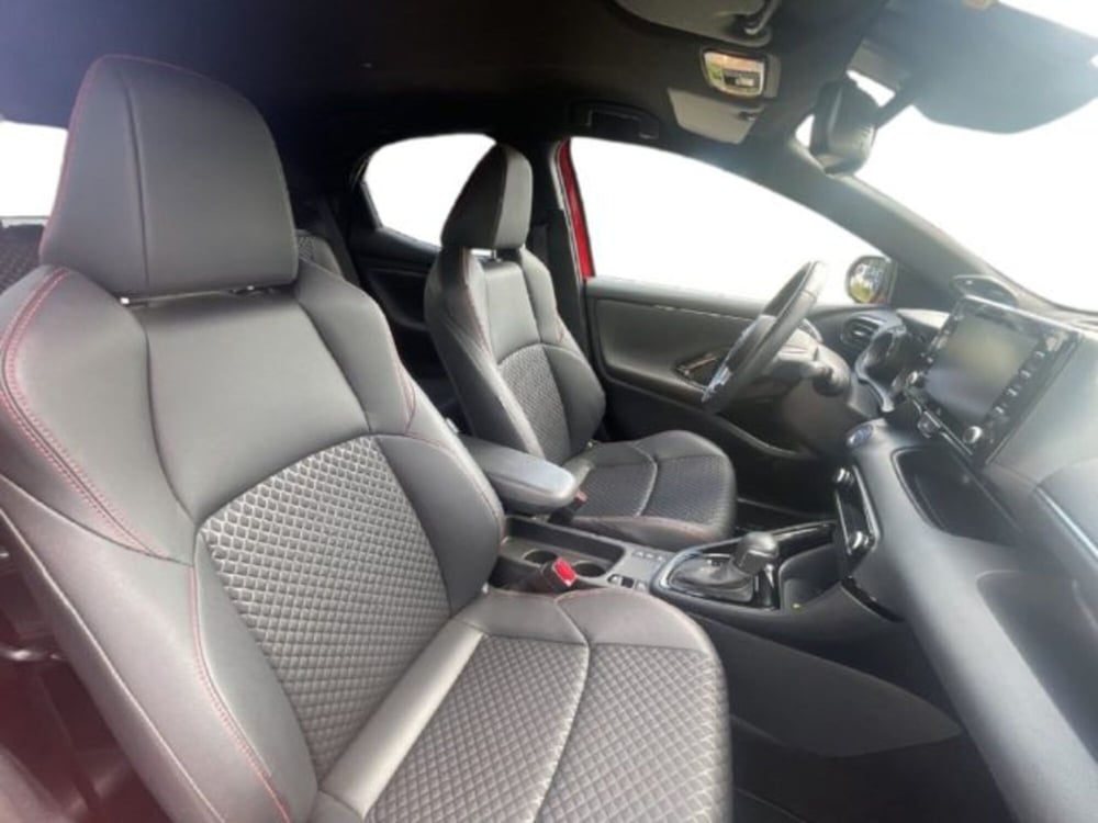 Toyota Yaris Cross usata a Vercelli (7)