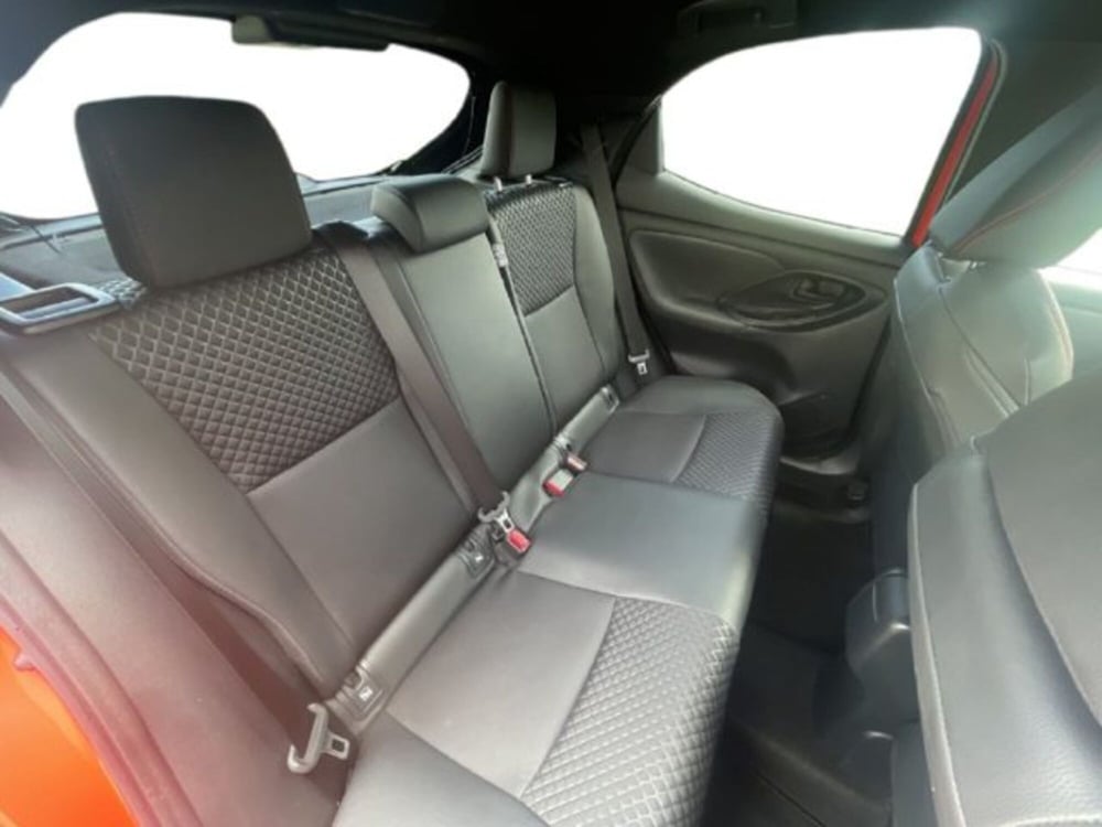Toyota Yaris Cross usata a Vercelli (8)