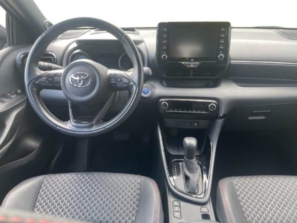 Toyota Yaris Cross usata a Vercelli (9)