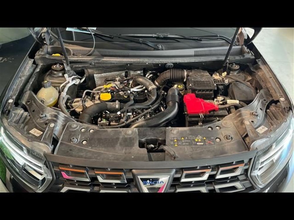 Dacia Duster usata a Firenze (14)
