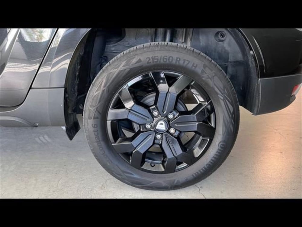 Dacia Duster usata a Firenze (15)