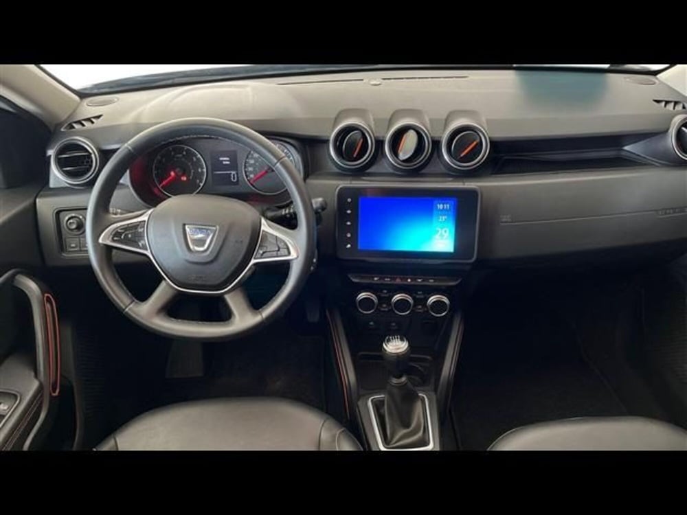 Dacia Duster usata a Firenze (7)