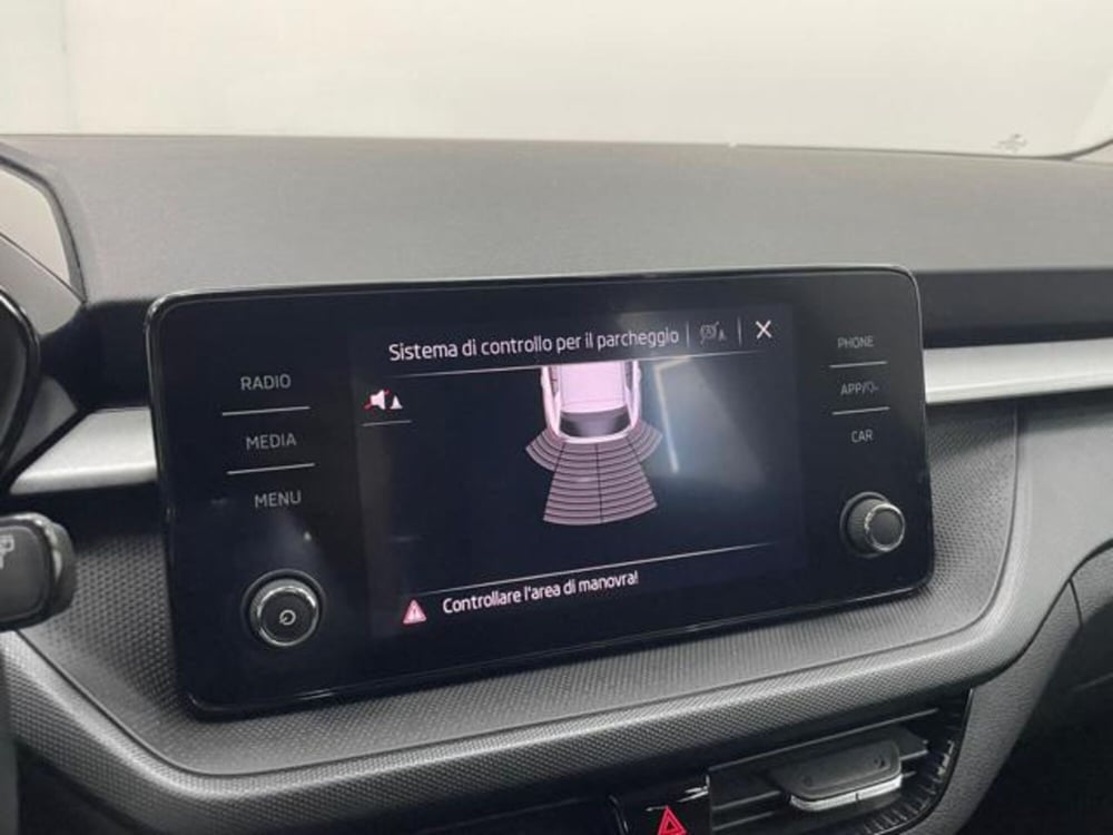 Skoda Fabia usata a Como (17)
