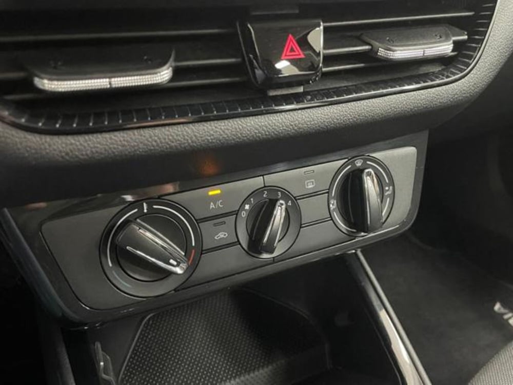 Skoda Fabia usata a Como (18)