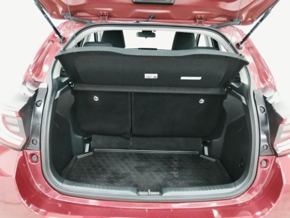 Toyota Yaris Cross usata a Como (18)