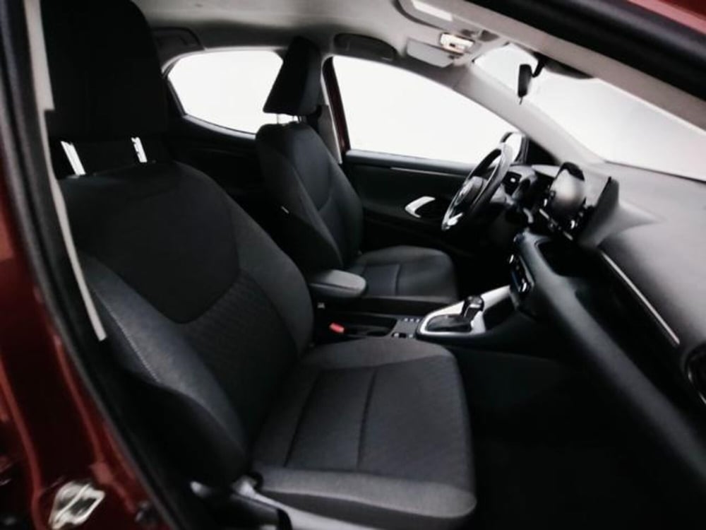Toyota Yaris Cross usata a Como (3)
