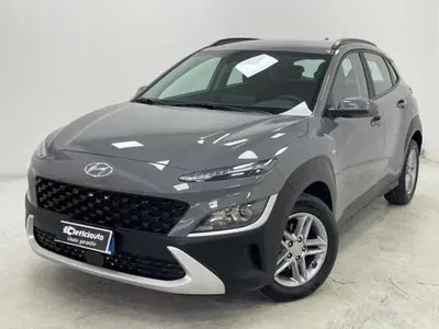Hyundai Kona 1.0 T-GDI Hybrid 48V iMT XTech del 2021 usata a Lurate Caccivio