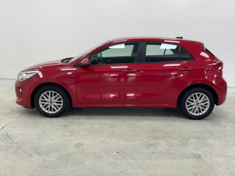 Kia Rio usata a Como (8)