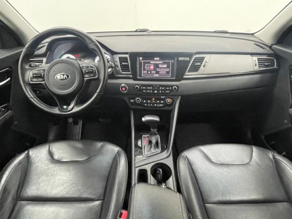 Kia Niro usata a Como (4)